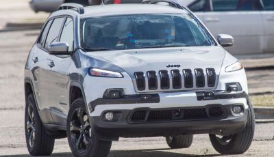 Jeep Cherokee restyling 2018: informazioni e gamma motori