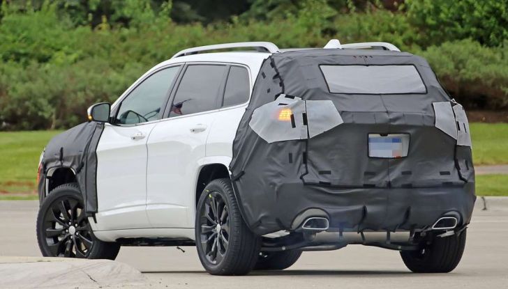 Jeep Cherokee restyling 2018: informazioni e gamma motori - Foto 10 di 21