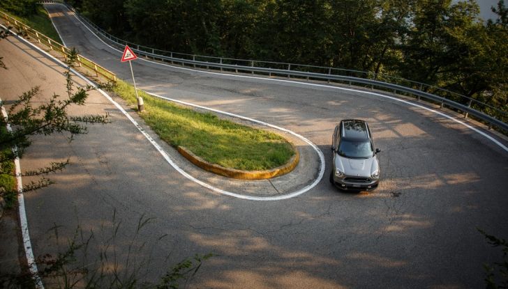 Prova su strada Mini Cooper S E Countryman All4, a voi l’ibrida Plug-In - Foto 35 di 35