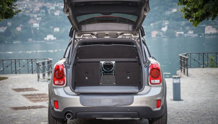Prova su strada Mini Cooper S E Countryman All4, a voi l’ibrida Plug-In - Foto 10 di 35