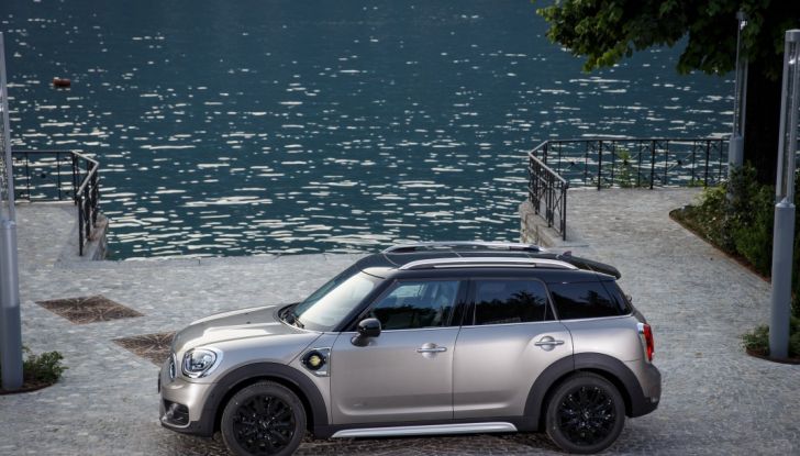 Prova su strada Mini Cooper S E Countryman All4, a voi l’ibrida Plug-In - Foto 16 di 35