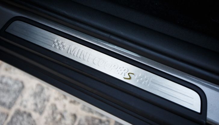 Prova su strada Mini Cooper S E Countryman All4, a voi l’ibrida Plug-In - Foto 22 di 35