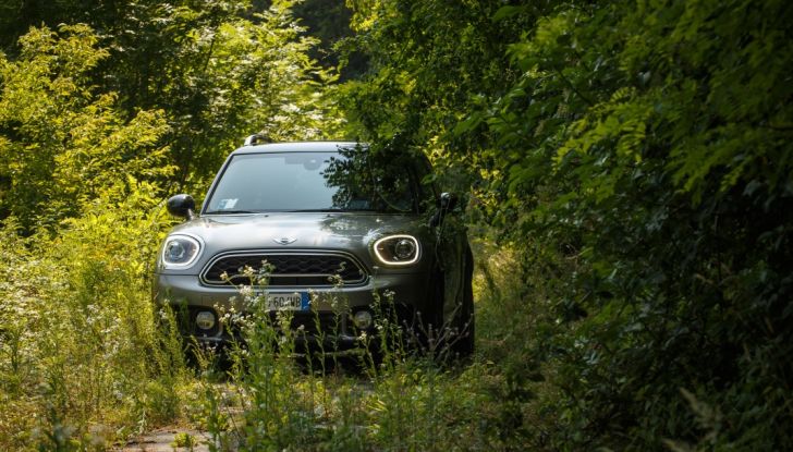 Prova su strada Mini Cooper S E Countryman All4, a voi l’ibrida Plug-In - Foto 28 di 35