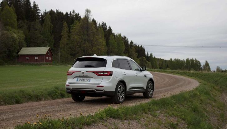 Nuovo Renault Koleos: prezzi, caratteristiche e consumi - Foto 11 di 18