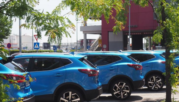 Nissan Qashqai in promozione: da 19.250€ con rate da 189€ al mese - Foto 10 di 46