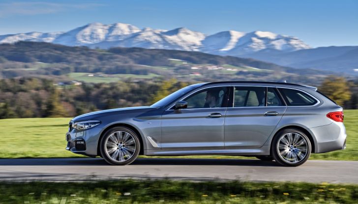 Nuova BMW Serie 5 Touring: Business Class su quattro ruote - Foto 11 di 31