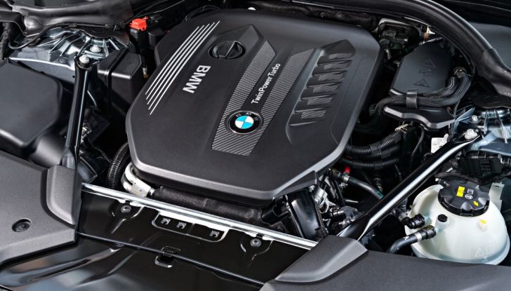 Nuova BMW Serie 5 Touring: Business Class su quattro ruote - Foto 12 di 31