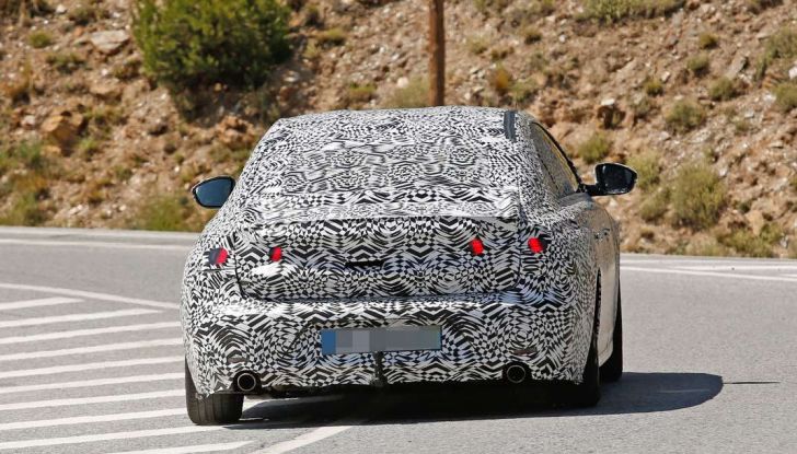 Peugeot 508 2018 immagini e dettagli - Foto 5 di 11