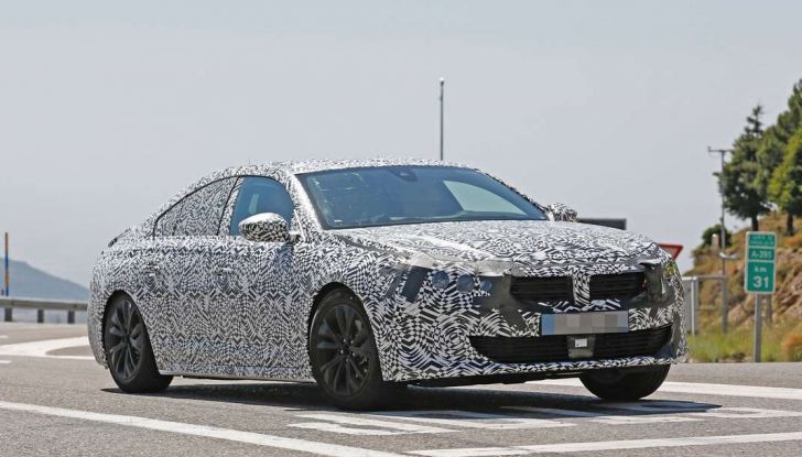 Peugeot 508 2018 immagini e dettagli - Foto 7 di 11