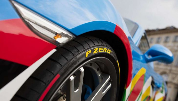 Pirelli e Ugo Nespolo protagonisti al Salone dell’Auto di Torino - Foto 4 di 8