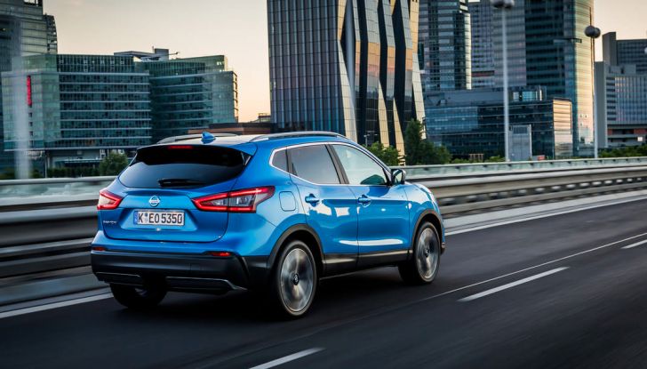 Nissan Qashqai in promozione: da 19.250€ con rate da 189€ al mese - Foto 5 di 46