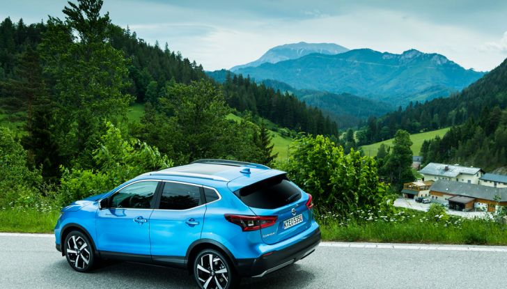 Nissan Qashqai in promozione: da 19.250€ con rate da 189€ al mese - Foto 17 di 46