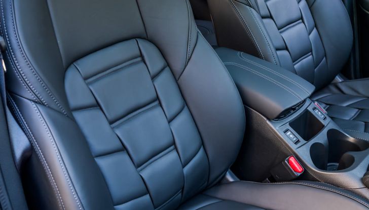 Nissan Qashqai in promozione: da 19.250€ con rate da 189€ al mese - Foto 26 di 46