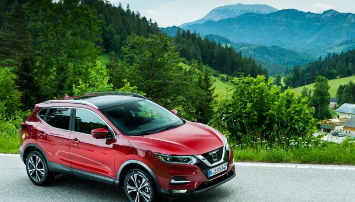 Nissan Qashqai in promozione: da 19.250€ con rate da 189€ al mese - Foto 44 di 46