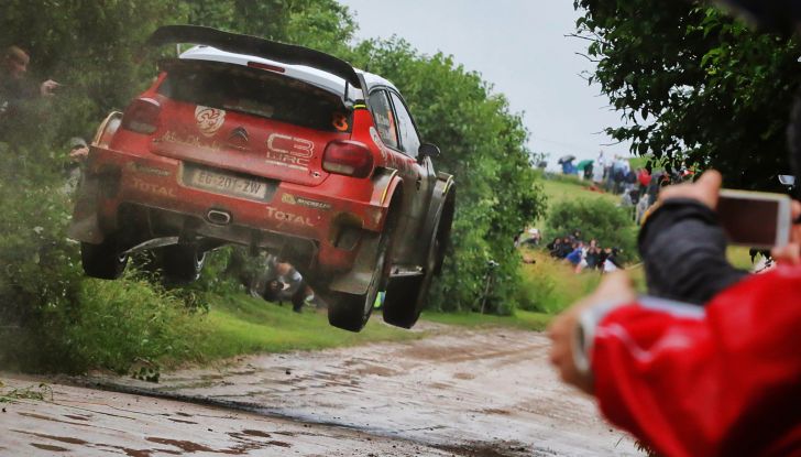 WRC Polonia – Giorno 1: buone le prestazioni del pilota Citroën Lefebvre - Foto 4 di 4