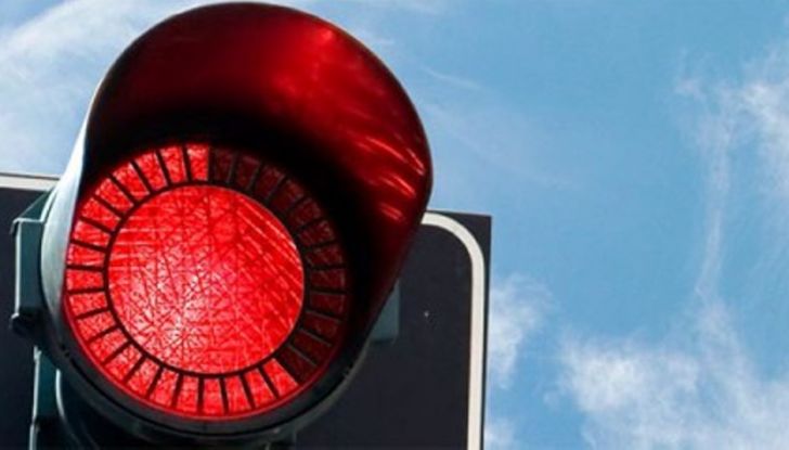 Timer ai semafori, il Governo emana un nuovo decreto - Foto 2 di 8