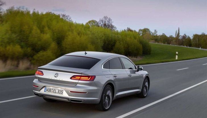 Volkswagen Arteon, informazioni e prezzi per l’Italia - Foto 2 di 14