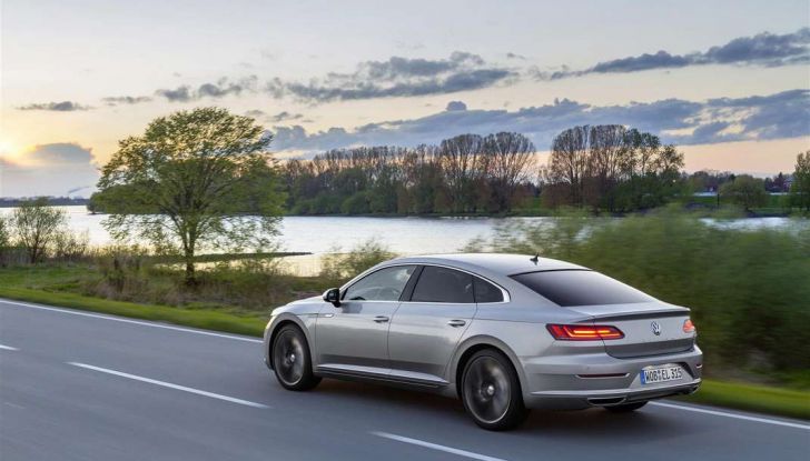 Volkswagen Arteon, informazioni e prezzi per l’Italia - Foto 11 di 14