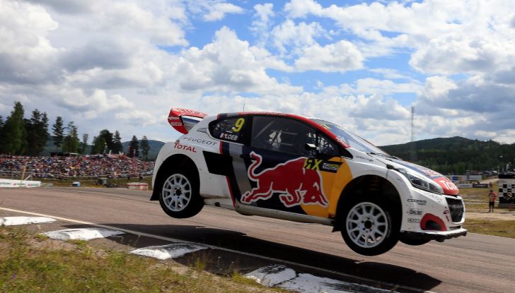 Peugeot 208 WRX sale ancora sul podio nel Rallycross - Foto 1 di 4