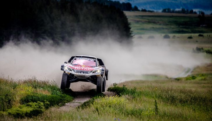 Peugeot non si stanca di salire sul podio al Silk Way Rally - Foto 5 di 5
