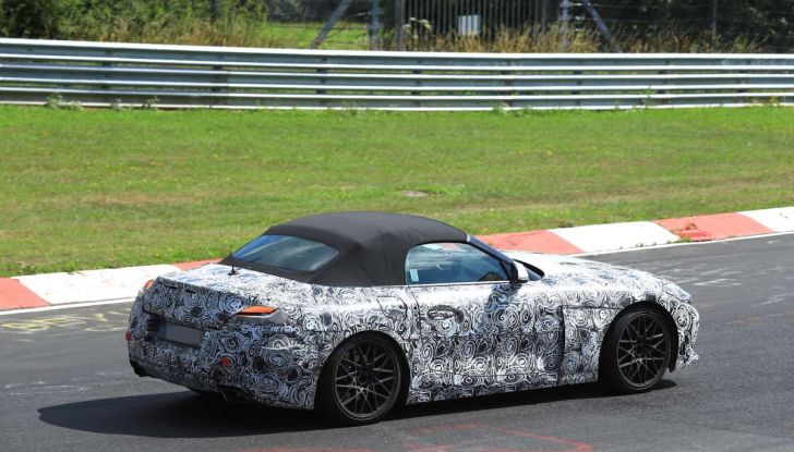 BMW Z5, prime immagini e dettagli della roadster tedesca - Foto 13 di 18