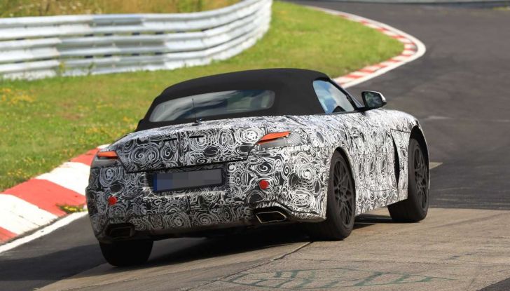 BMW Z5, prime immagini e dettagli della roadster tedesca - Foto 10 di 18