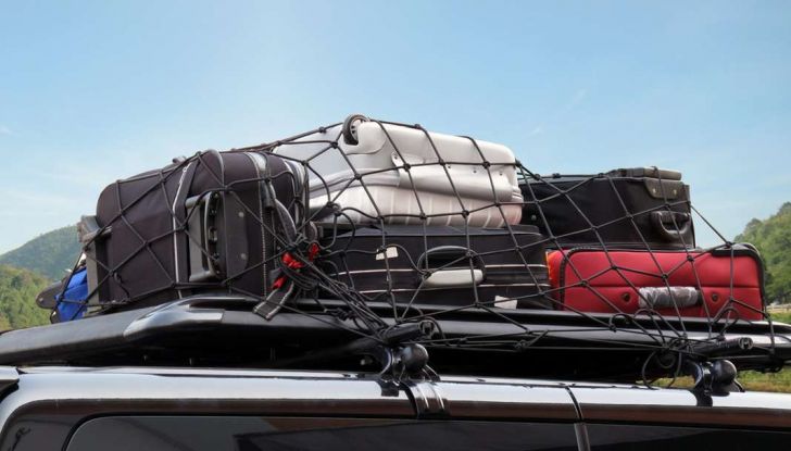 Bagagli sul tetto auto: normativa e contravvenzioni - Foto 4 di 9