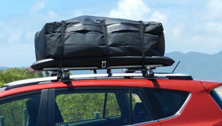 Bagagli sul tetto auto: normativa e contravvenzioni - Foto 5 di 9