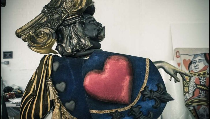 Calendario Pirelli 2018: le prime immagini dal Paese delle Meraviglie - Foto 18 di 29