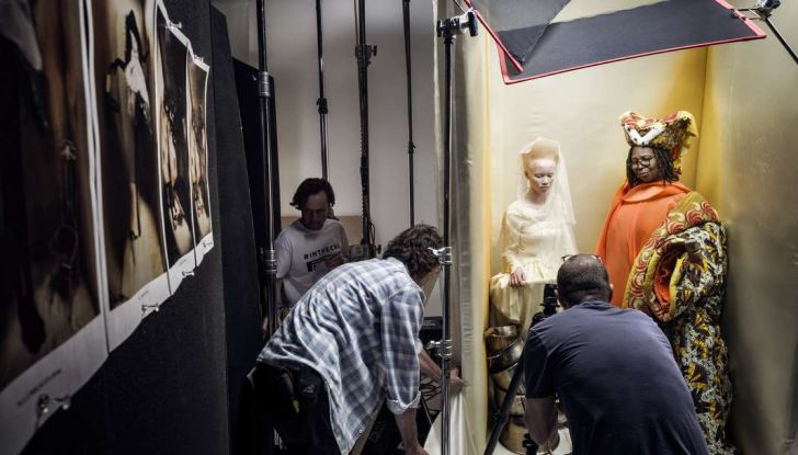 Calendario Pirelli 2018: le prime immagini dal Paese delle Meraviglie - Foto 24 di 29