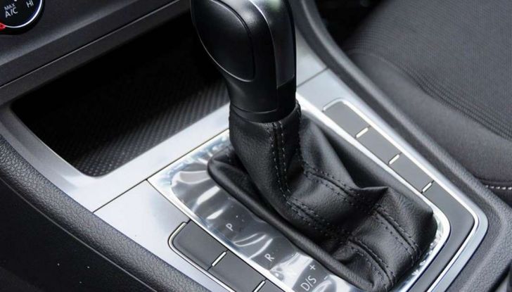 Differenza tra cambio automatico e sequenziale - Foto 6 di 7