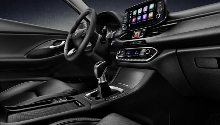 Hyundai i30 Fastback 2018 - Foto 8 di 12