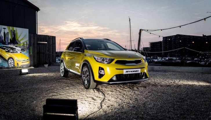 Kia Stonic, prova su strada del crossover urbano compatto - Foto 6 di 11