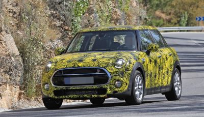 Nuova MINI Cooper 2018: like a Gentleman in a Go-Kart