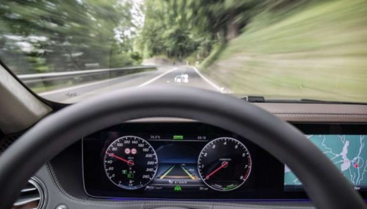 Nuova Mercedes Classe S MY2018: il restyling dell’ammiraglia - Foto 3 di 13