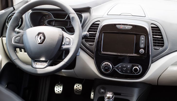 Nuovo Renault Koleos protagonista del Renault Vertical Summer Tour 2017 - Foto 24 di 28