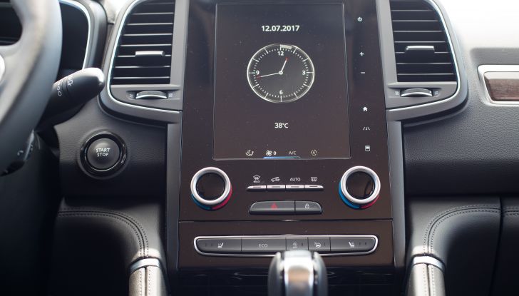 Nuovo Renault Koleos protagonista del Renault Vertical Summer Tour 2017 - Foto 21 di 28