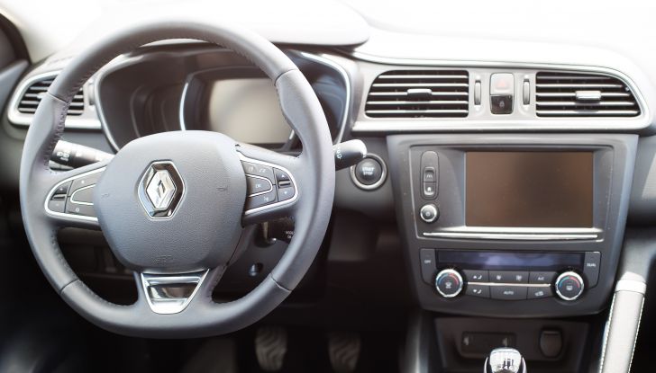 Nuovo Renault Koleos protagonista del Renault Vertical Summer Tour 2017 - Foto 19 di 28