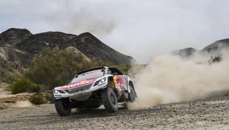 Peugeot all’attacco a due giorni dal traguardo del Silk Way Rally - Foto  di 