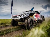 La Peugeot 3008DKR Maxi vince per la terza volta su 4 tappe al Silk Way Rally
