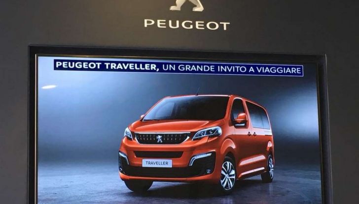 Peugeot Traveller, prova su strada e dati tecnici del multivan - Foto 6 di 13
