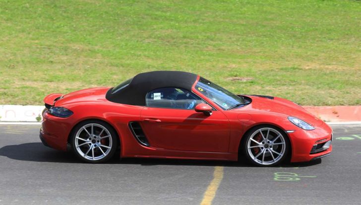Porsche 718 Boxster GTS 2018, primi dettagli - Foto 7 di 19