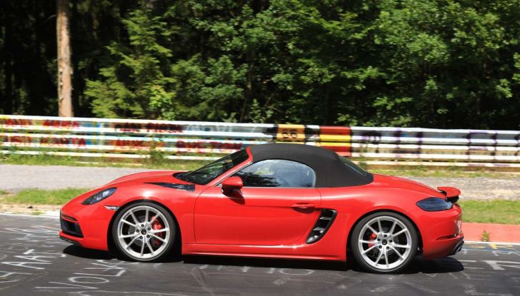 Porsche 718 Boxster GTS 2018, primi dettagli - Foto 19 di 19