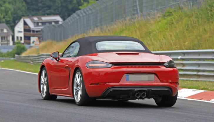 Porsche 718 Boxster GTS 2018, primi dettagli - Foto 11 di 19