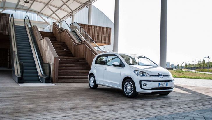 Volkswagen eco up! provata su strada la più ecologica citycar a metano - Foto 28 di 49