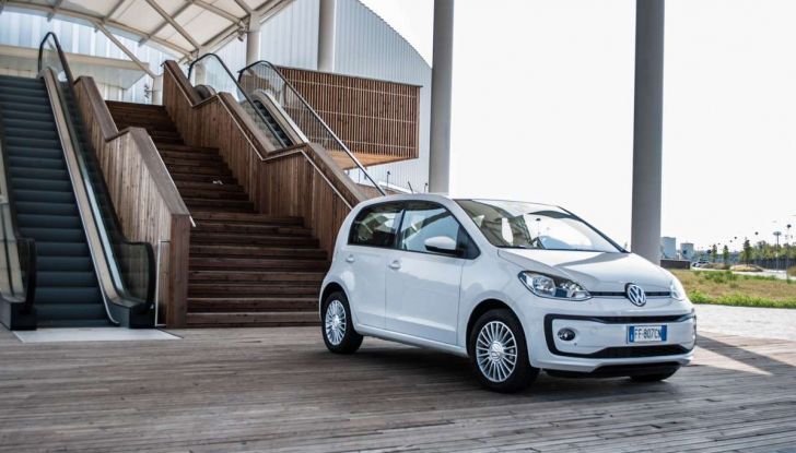 Volkswagen eco up! provata su strada la più ecologica citycar a metano - Foto 15 di 49