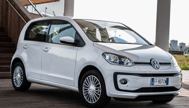 Volkswagen eco up! provata su strada la più ecologica citycar a metano - Foto 31 di 49