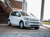 Volkswagen eco up! provata su strada la più ecologica citycar a metano