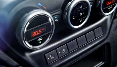 Aria condizionata in auto, i trucchi per usarla al meglio