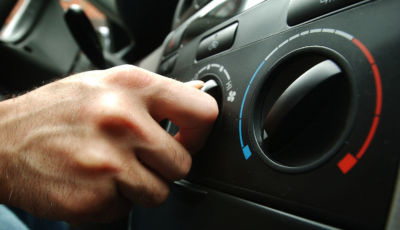 Oscuramento vetri auto: solo al posteriore e con omologazione - Infomotori